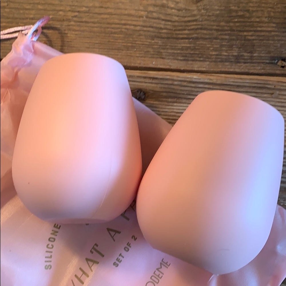 Silicone wine glasses  🍷